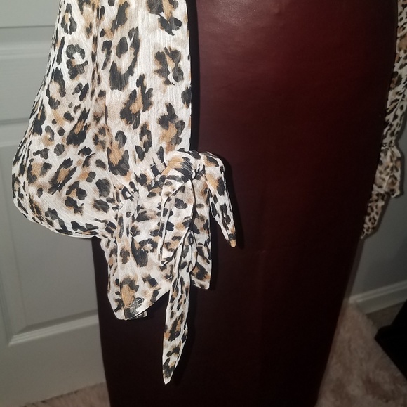 Animal Print Blouse - Picture 3 of 4